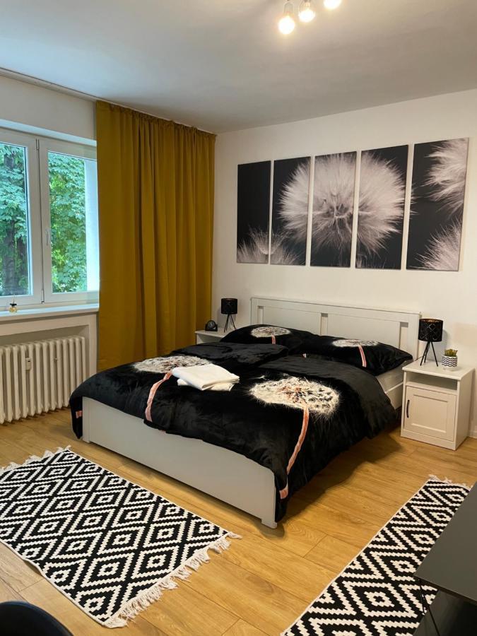 ברטיסלאבה Studio Apartment Dandelion מראה חיצוני תמונה