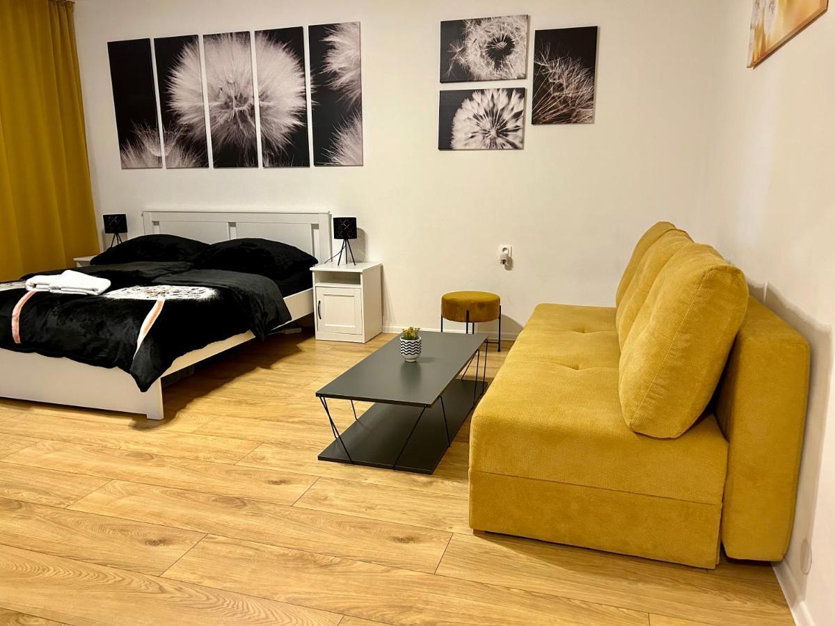 ברטיסלאבה Studio Apartment Dandelion מראה חיצוני תמונה
